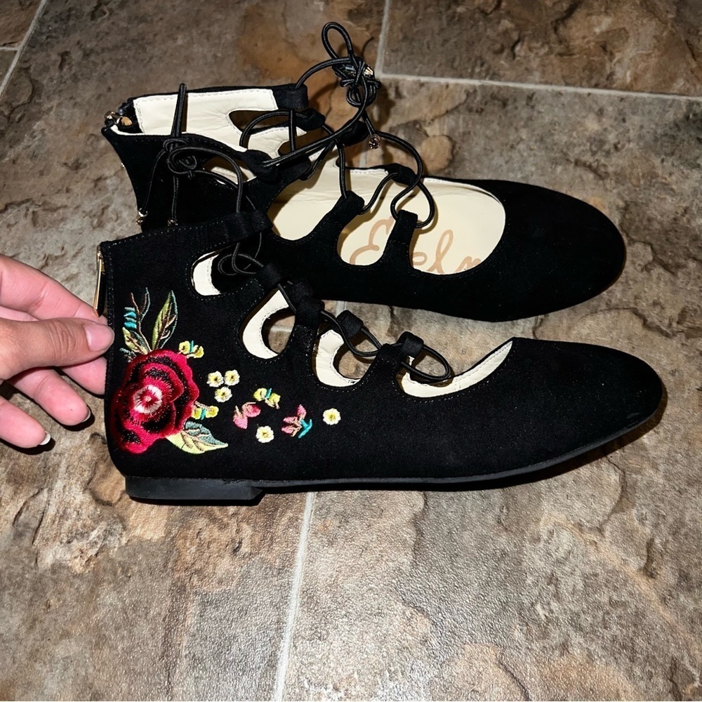 Sam Edelman Felicia Stella Embroidered Floral Black Lace Up Flats Size 5 - Picture 11 of 11